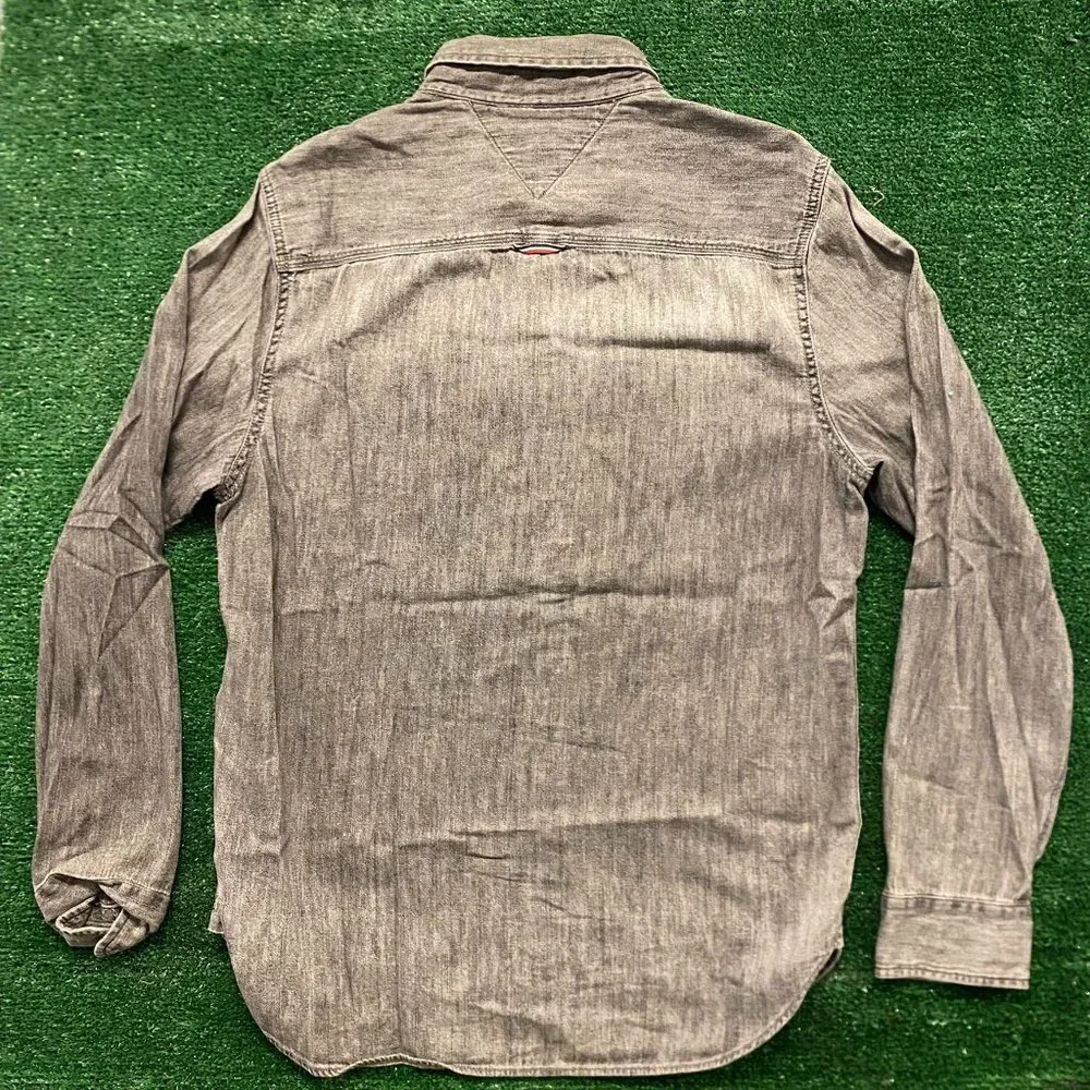 Tommy Hilfiger Faded Gray Denim Button Up Shirt Long Sleeve Grunge Stonewashed - Picture 4 of 4